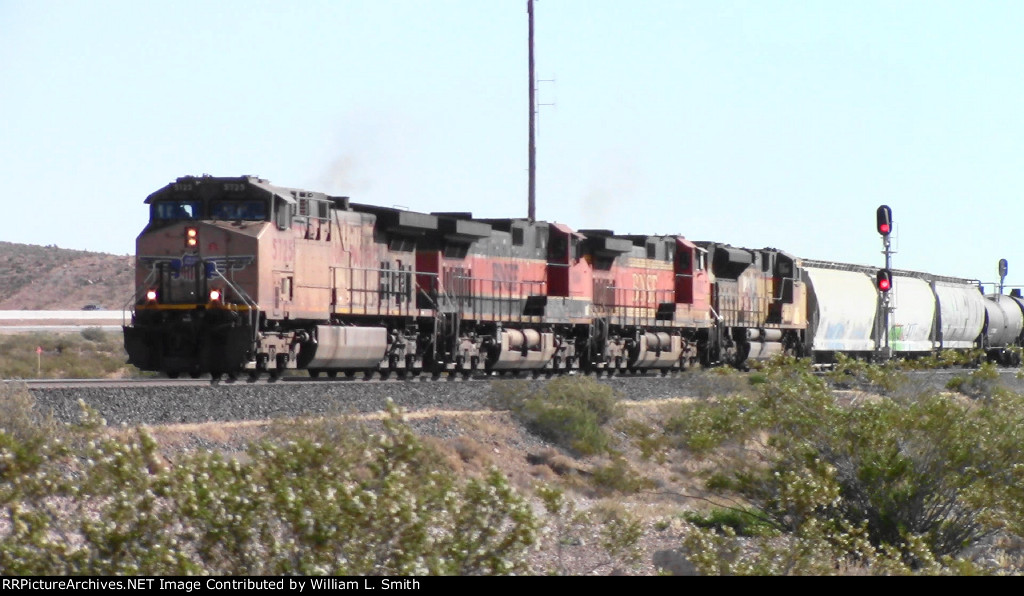 WB Manifest Frt at Erie NV -4